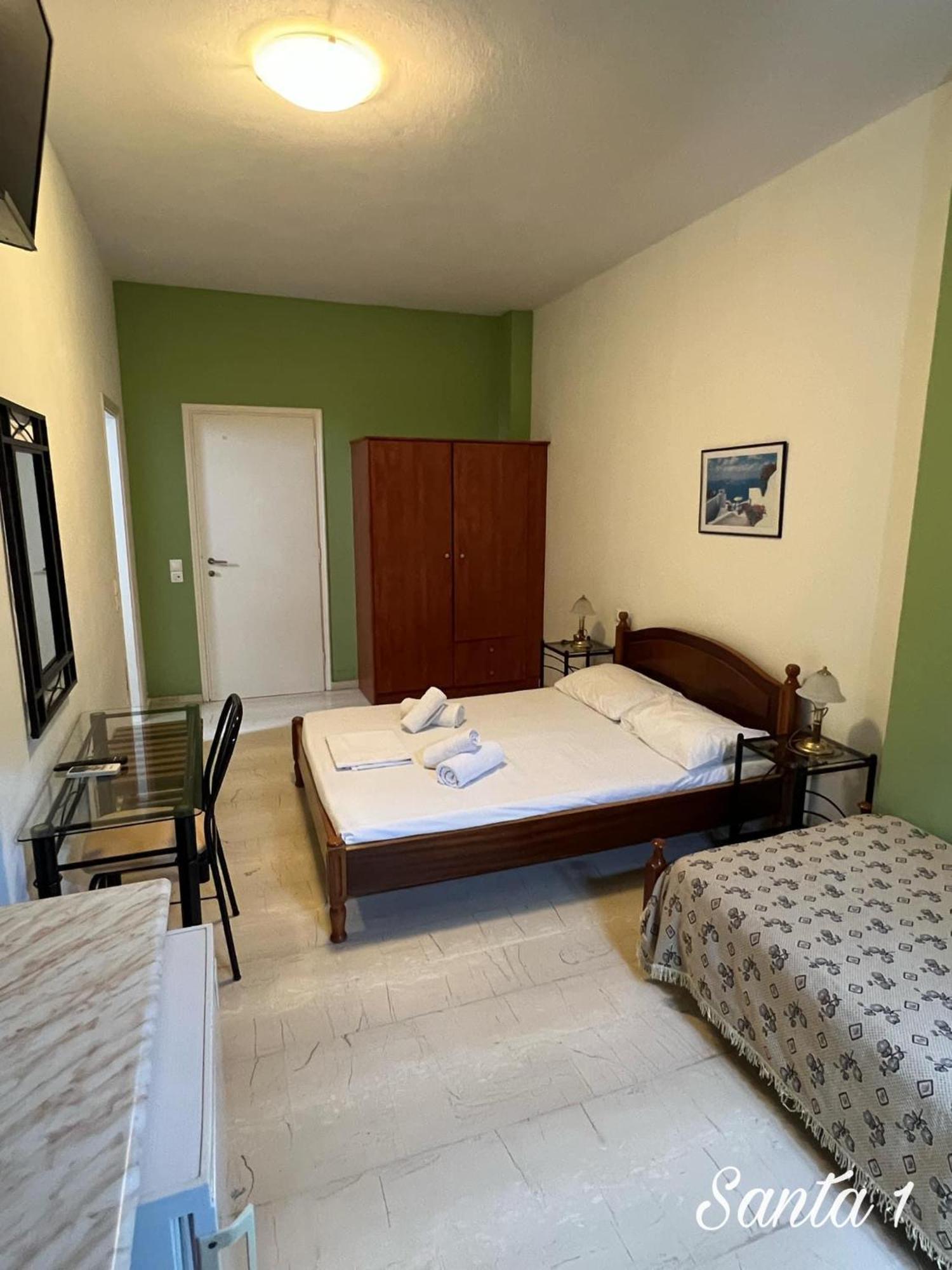 Santa Magia Hotel คามารี ภายนอก รูปภาพ