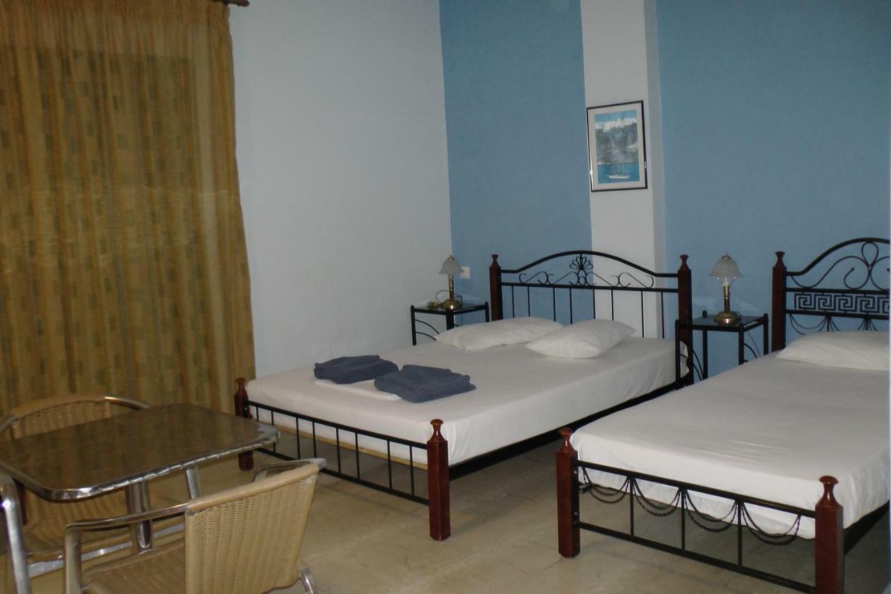 Santa Magia Hotel คามารี ภายนอก รูปภาพ